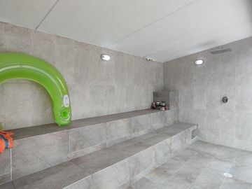 casa en venta en via bocono. Cod V28552