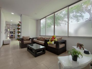 casa en venta en via bocono. Cod V28552