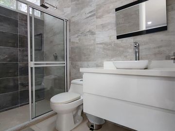 casa en venta en via bocono. Cod V28552