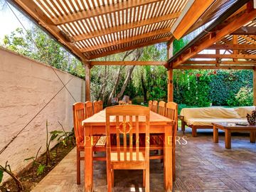 Linda casa en venta, La Reina.