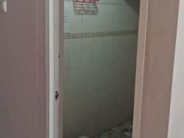 Disewakan Ruko dekat Undip dan Kedungmundu.RAMAI STRATEGIS