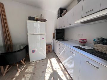 Ámplia Casa de Diseño en Excelente Ubicación.