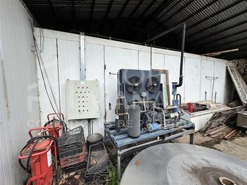 Fábrica 260m2 - Terreno 1.000m2 - Parcelas Monterrico