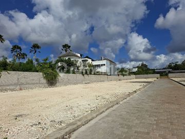 Dijual Tanah Lingkungan Elit Jimbaran Puri Gading
