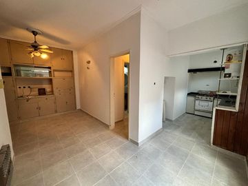 Departamento Tipo Casa en venta en Wilde Centro