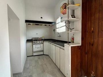 Departamento Tipo Casa en venta en Wilde Centro