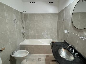 Departamento Tipo Casa en venta en Wilde Centro