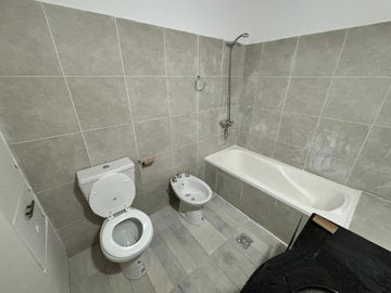 Departamento Tipo Casa en venta en Wilde Centro