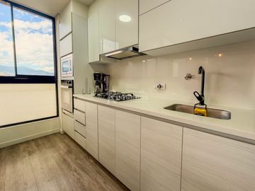apartamento en arriendo en la linde. Cod A777313