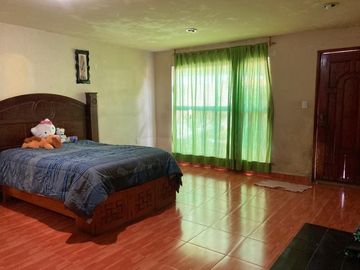CASA EN VENTA EN XOCHIMILCO CON JARDÍN AMPLIO