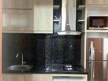 JUAL Apartemen Woodland Park Residence 2BR furnish lantai 11