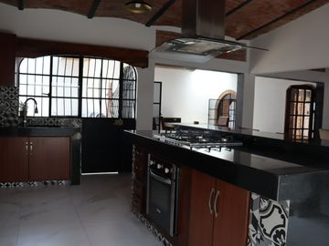 Venta residencia trapiche colima
