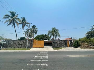 Venta residencia trapiche colima