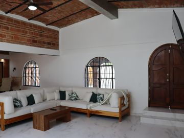 Venta residencia trapiche colima