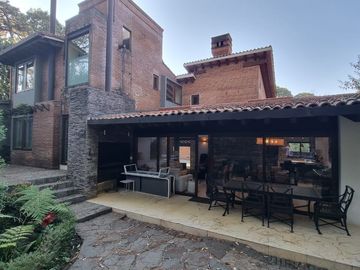 CASA EN VENTA EN AVANDARO