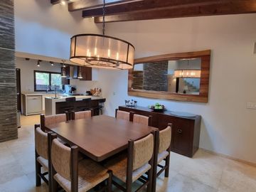 CASA EN VENTA EN AVANDARO