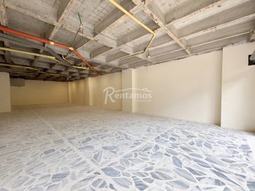 local en arriendo en barrio mesa. Cod A777259