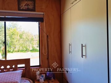 Terreno con Galpones, Casa y Bodegas Riñihue ¡Gran oportunidad de inversión !