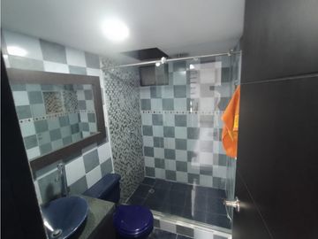 VENTA CASA CON RENTA EN PERALONSO