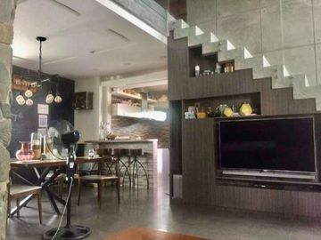 Semi Furnished House for RENT in Angeles City Very Near to Marquee Mall