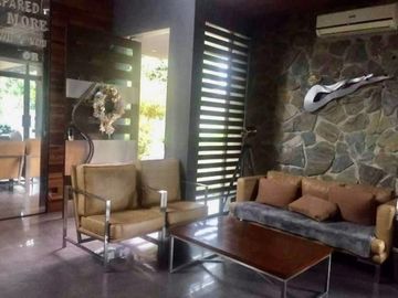 Semi Furnished House for RENT in Angeles City Very Near to Marquee Mall