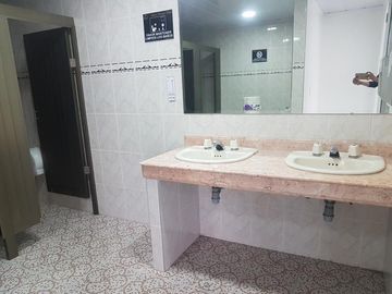 local en arriendo en restrepo. Cod A2071