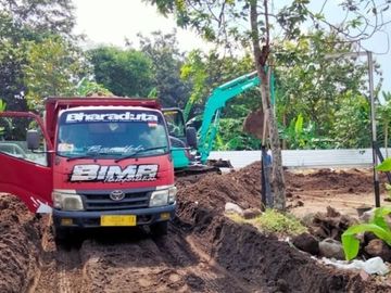 HOTEL MEWAH DI KAWASAN STRATEGIS DEKAT 20 MENIT DARI MALIBORO