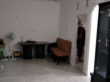 FOR SALE RUMAH LOKASI JALAN MANDOR SANIM KUKUSAN BEJI DEPOK
