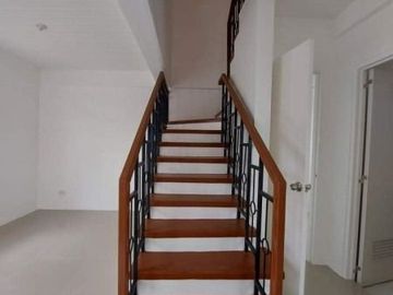 House and Lot For sale in Bacoor Cavite (Pre Selling)
