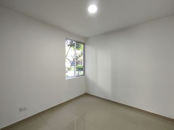 apartamento en venta en alférez real. Cod V16705