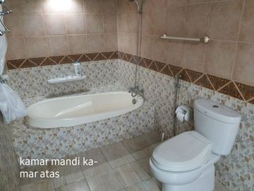 DiJual Rumah Cantik Dalam Lingkungan Perumahan Di Lebak Bulus