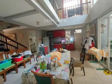 Rumah Kontemporer Minimalis Di Taman Aries Meruya Jakarta Barat