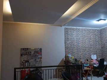 Rumah Ciputat Dijual Mewah dalam Perumahan Cantik