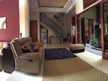 Rumah Ciputat Dijual Mewah dalam Perumahan Cantik