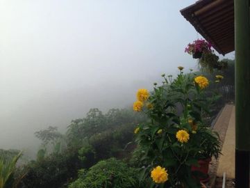 Lahan Murah Bonus Villa Lokasi Best View & Location di Sukabumi