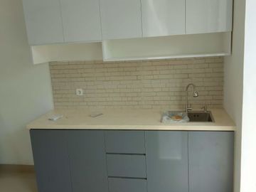 Townhouse di pusat kota Depok dekat ke Jagakarsa Jakarta