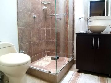 casa en venta en capri. Cod V16904
