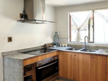 Casa en venta 3D, 4B, PISCINA. Interior de Condominio.