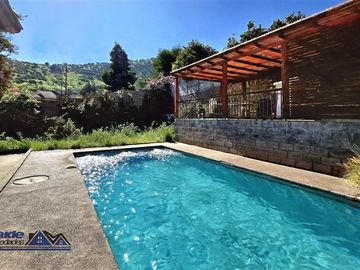 Casa en venta 3D, 4B, PISCINA. Interior de Condominio.