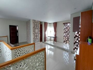 JUAL RUMAH NUANSA ETNIK DI TURANGGA BUAHBATU BANDUNG
