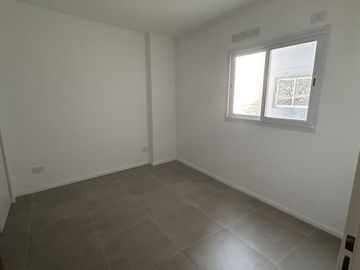 VENTA DE DEPARTAMENTO 2 AMBIENTES AV.CASEROS - CABA