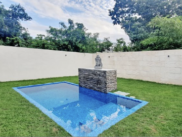 CASA EN RESIDENCIAL VALENIA