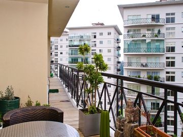 Condominio en venta en Bosques de Santa Fe, tina con vista panorámica, alberca,
