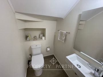 En Venta Preciosa Casa  Mediterránea en Condominio.