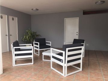 VENTA DE PENTHOUSE FRENTE A LA  PLAYA, EN GORGONA