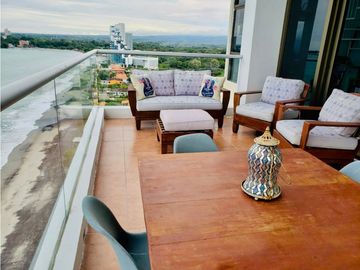 VENTA DE PENTHOUSE FRENTE A LA  PLAYA, EN GORGONA