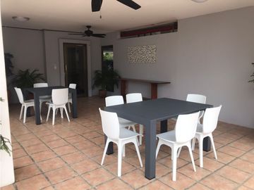 VENTA DE PENTHOUSE FRENTE A LA  PLAYA, EN GORGONA