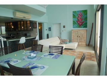 VENTA DE PENTHOUSE FRENTE A LA  PLAYA, EN GORGONA