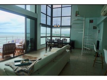 VENTA DE PENTHOUSE FRENTE A LA  PLAYA, EN GORGONA