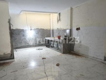 Rumah Murah Baru Renovasi 6X20 Kalideres Permai